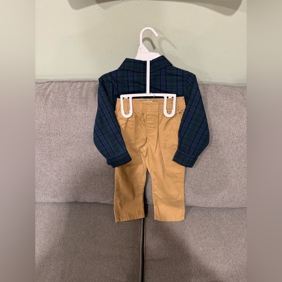 Wrangler toddler boy 2 piece flannel and khaki size 2T - Picture 2 of 2